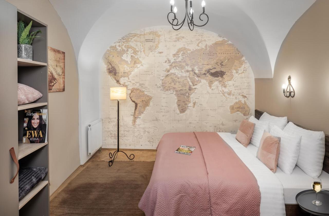 6 Continents Apartments By Adrez Prague Luaran gambar