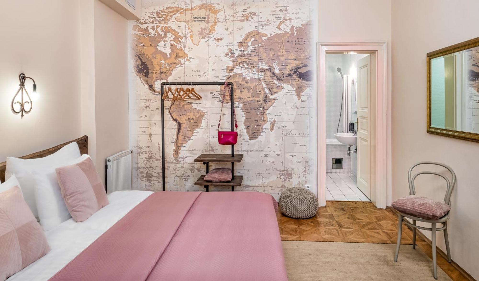 6 Continents Apartments By Adrez Prague Luaran gambar