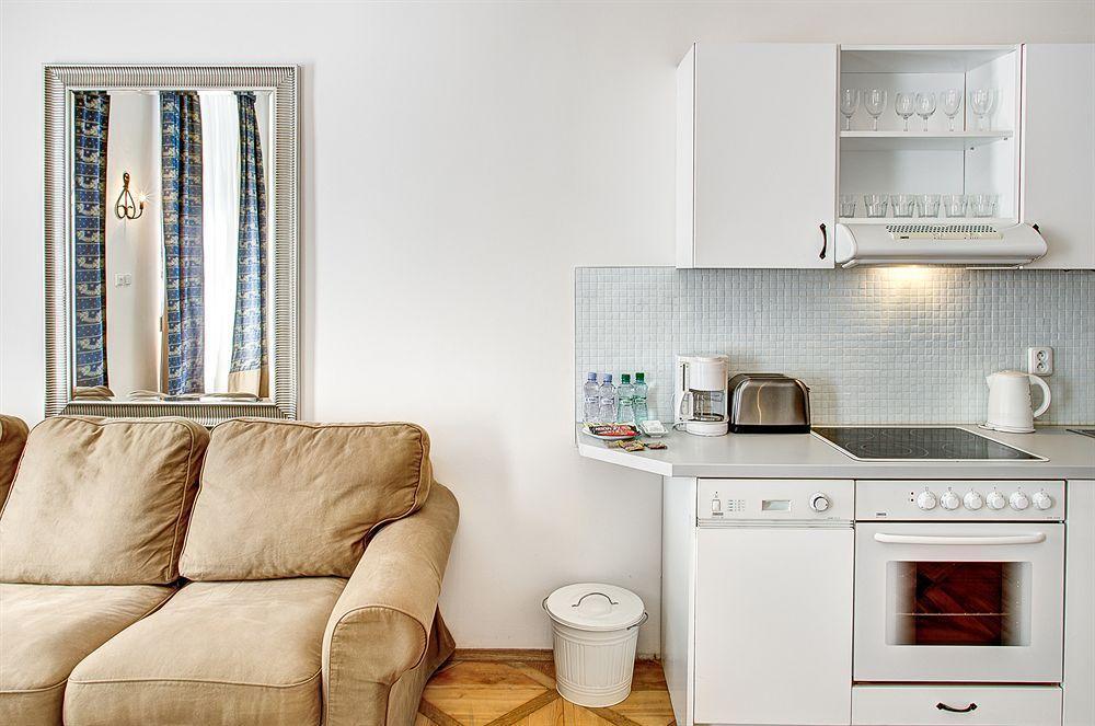 6 Continents Apartments By Adrez Prague Luaran gambar